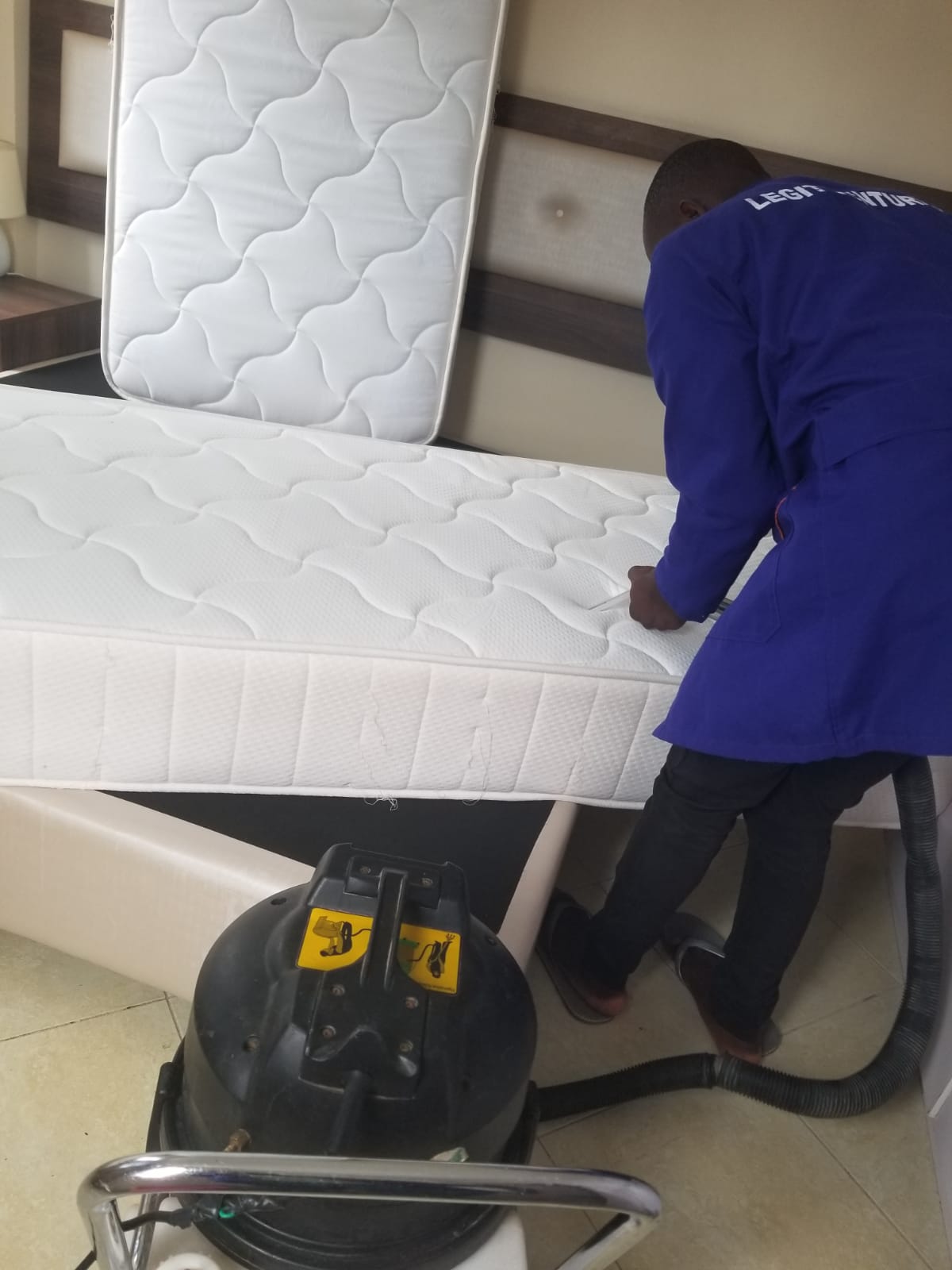 Mattress Cleaning and Steaming