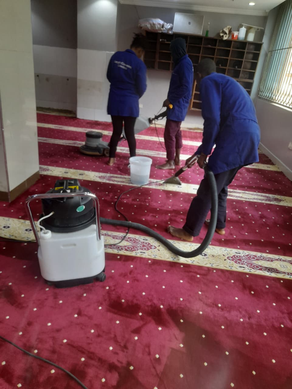 Commercial Carpet Cleaning